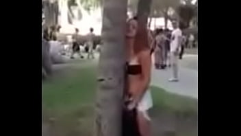 Girl kissing tree Girl kissing tree