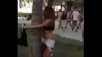 Girl kissing tree Girl kissing tree