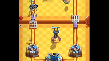 Llora de dolor despues de la cogida