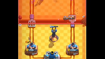 Llora de dolor despues de la cogida