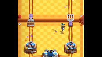 Llora de dolor despues de la cogida