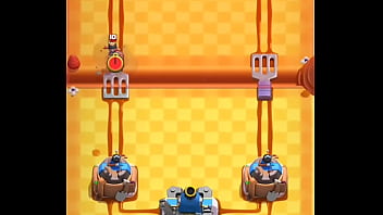 Llora de dolor despues de la cogida