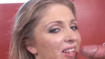 Barely legal jaelyn fox a slut with light hair gets fucked in the pussy