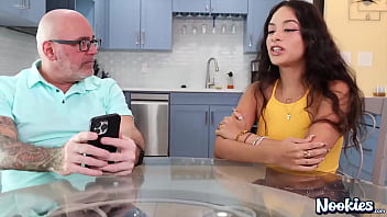 Luxe la fox fucks moms man nookies