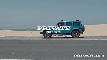 Vixi rafi's private debut