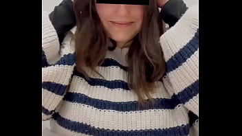 Petite vidéo pour vous donner un avant goût la vidéo au dessu est mes boobs