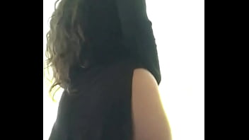 Un juego dime qué te provoca este video en una palabra te leo