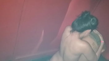 Naylla roxxx está bem tarada e não para de querer fuder