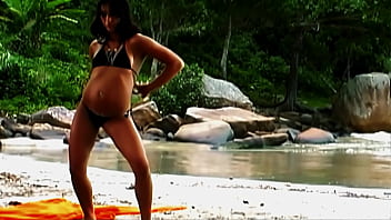 Latina beauty agatha cristine takes it deep in a steamy outdoor adventure