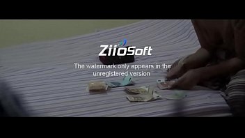 Italian girl love money for