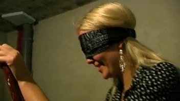 Blindfold Girl Gets Anal Sex Toy Up Her Ass thumbnail