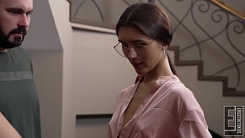 Tv series "stepbrother and sister not an easy relationship" episode 8