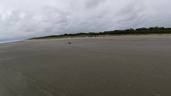 Aventura na lukas enfiou o pau na buceta da safada magrinha até o fim