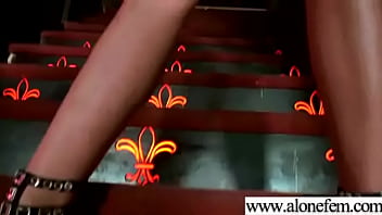 Amateur teen girl mastubating with toys vid 09