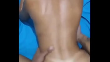 Se o corno liberar sem camisinha quero gozada no meu cu gozei gostoso dando meu cu na frente do corno