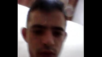 Alexandre Moreira Gomes Mostrando A Pica Grossa E A Bundinha thumbnail