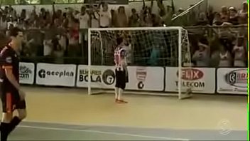 Guilherme gol de letra contra as marias na aguada