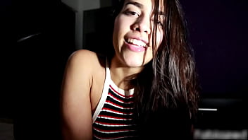 Traveler cheats on his wife with fitness influencer model fablazed