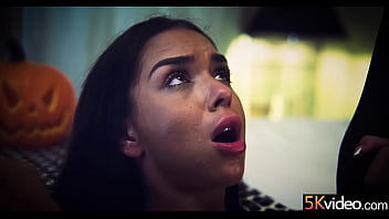 Tattooed succubus girl hardcore fucking