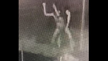 Mig Filmet Af Overvågnings Kamera Imends Jeg Bliver Bollet thumbnail