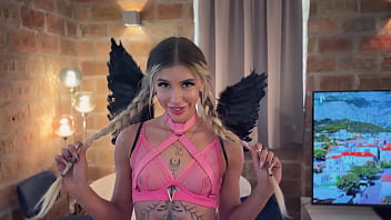 Model mis behaviour new starlet annabella blue on her way to fame