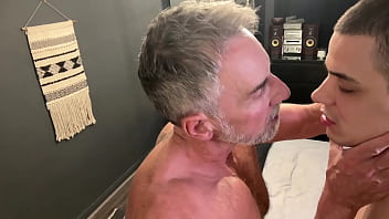 Tiago Gaúcho Silver Daddy Fuck Me Hard 2 thumbnail