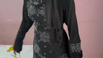 Hot Muslim Hijab Girl Fucked By Her Father In Law thumbnail