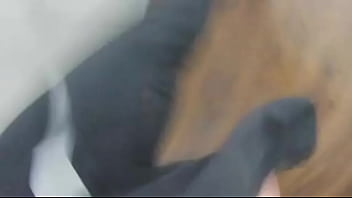 Друзья трахают мою жену в задницу Настоящий обман