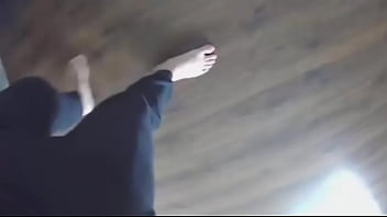 Друзья трахают мою жену в задницу Настоящий обман