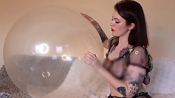 Transparent balloon kissing