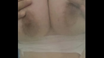 Mis pechos naturales