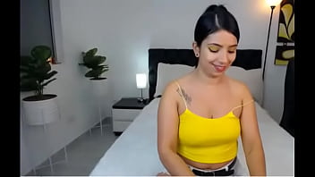 Vane lopez linda y bonita