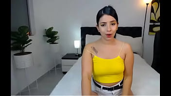 Vane lopez linda y bonita