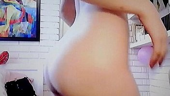 Hermosa chica en web cam