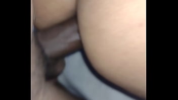 Esposa de quatro levando no cozinho