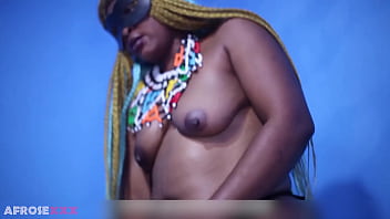 Ebony girl fuck herself using sex toy Ebony girl fuck herself using sex toy