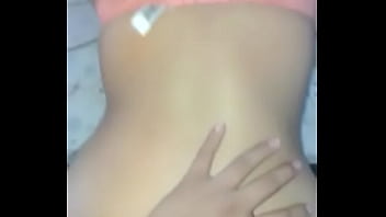 Si novio está en la escuela