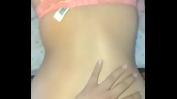 Si novio está en la escuela