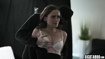 Hot Babe Rode Huge Hard Penises thumbnail