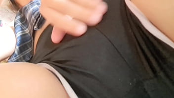 Colombiana se toca la vagina con su mejor amigo