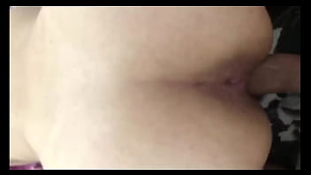 Novinha aproveitando que o corninho ta trabalhando durante o dia