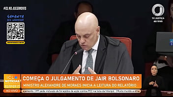 Xandao fodendo corno