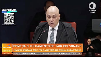 Xandao fodendo corno