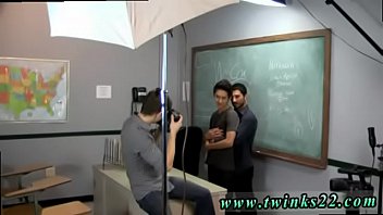 Oral Cute Boys Gay Sex Just Another Day At The Teach Twinks Office thumbnail