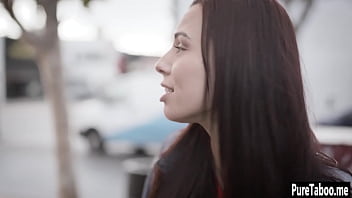 Hot babe sucks big hard penis