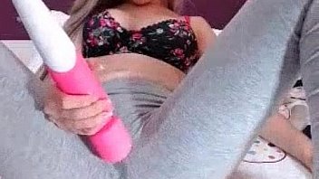 Cute asian blonde is happy and squirting