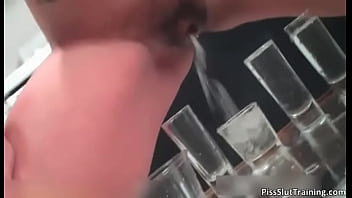 Slutty brunette babe gets her tight