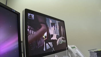 Dru berrymore takes her lover's cock in the boat