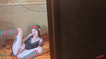 Nympho Elf Caught By Santa Winter Leigh Free Preview thumbnail