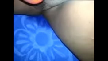 Thick ebony quick squirt